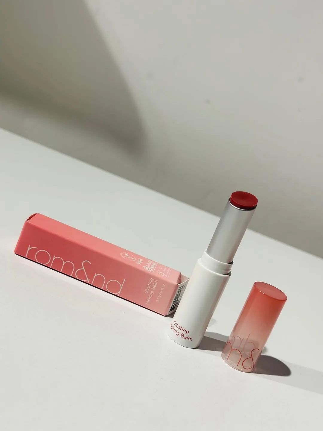 rom&nd Glasting Melting Balm