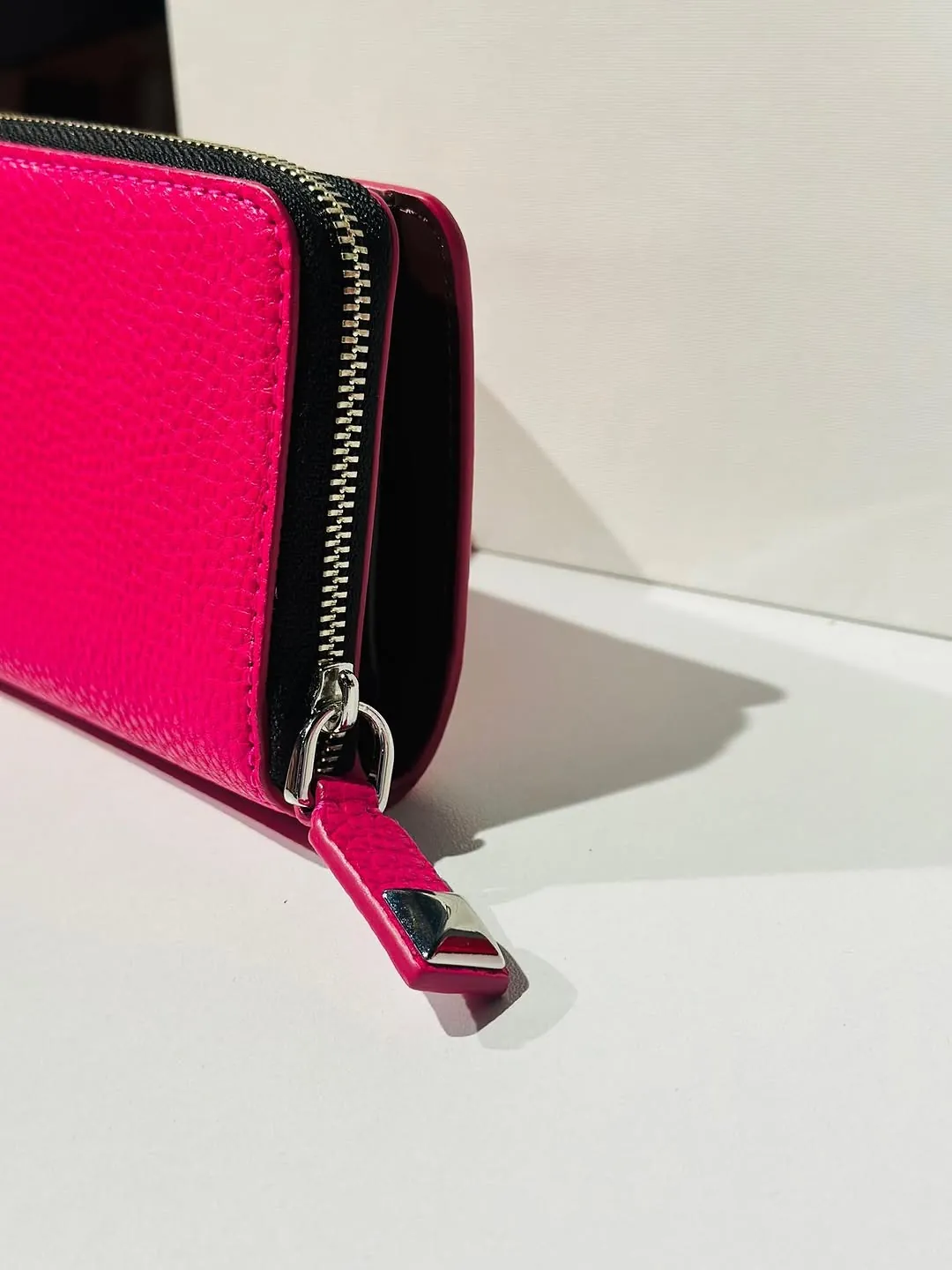 Marc Jacobs Pink Zip Wallet