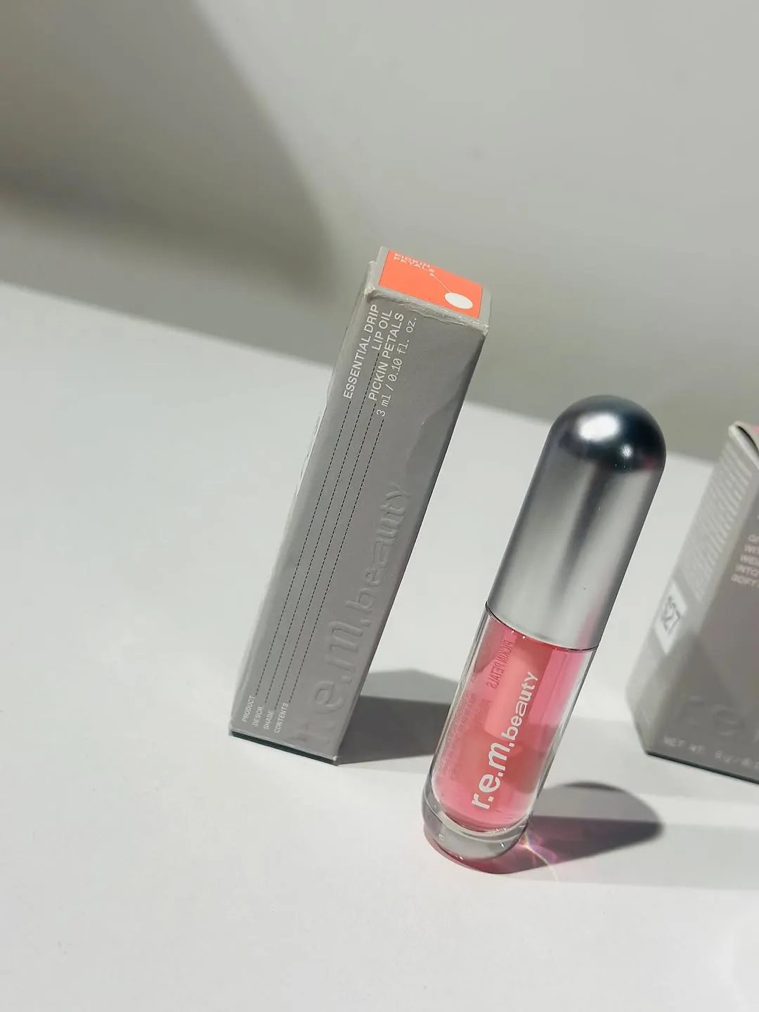 r.e.m. beauty Essential Drip and Blush