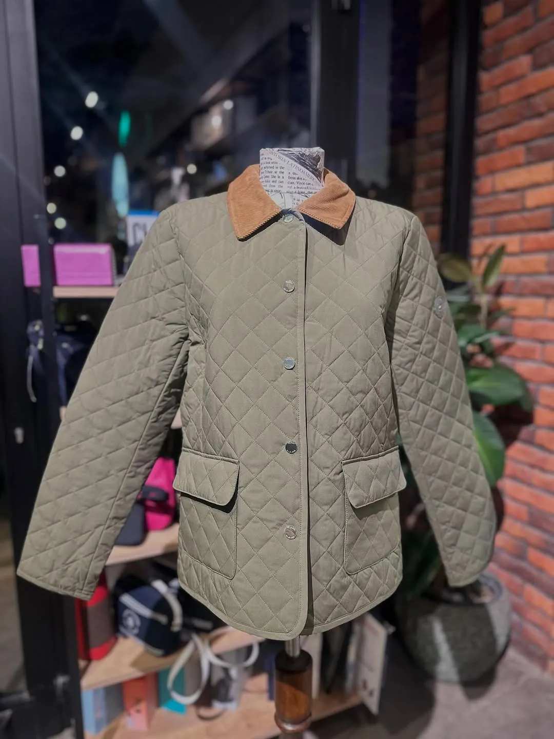Quilted Jacket with Corduroy Collar