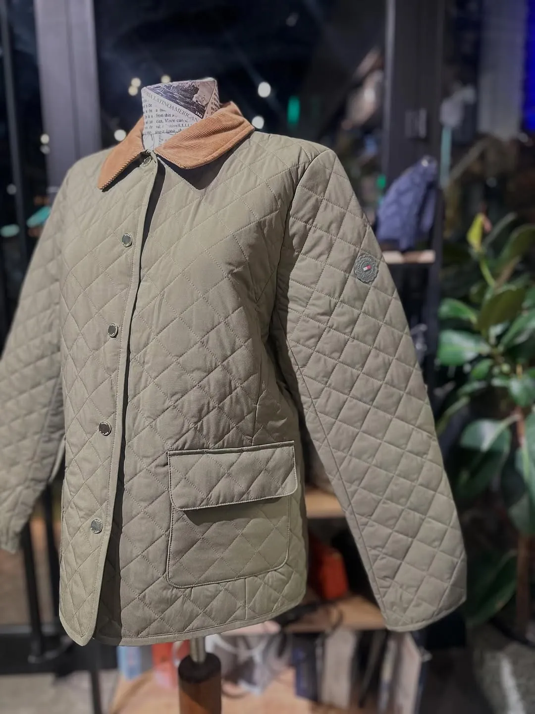 Quilted Jacket with Corduroy Collar