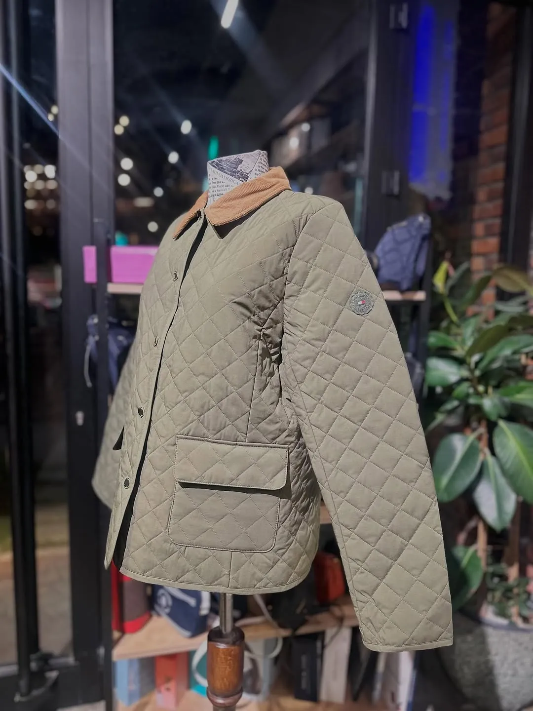 Quilted Jacket with Corduroy Collar