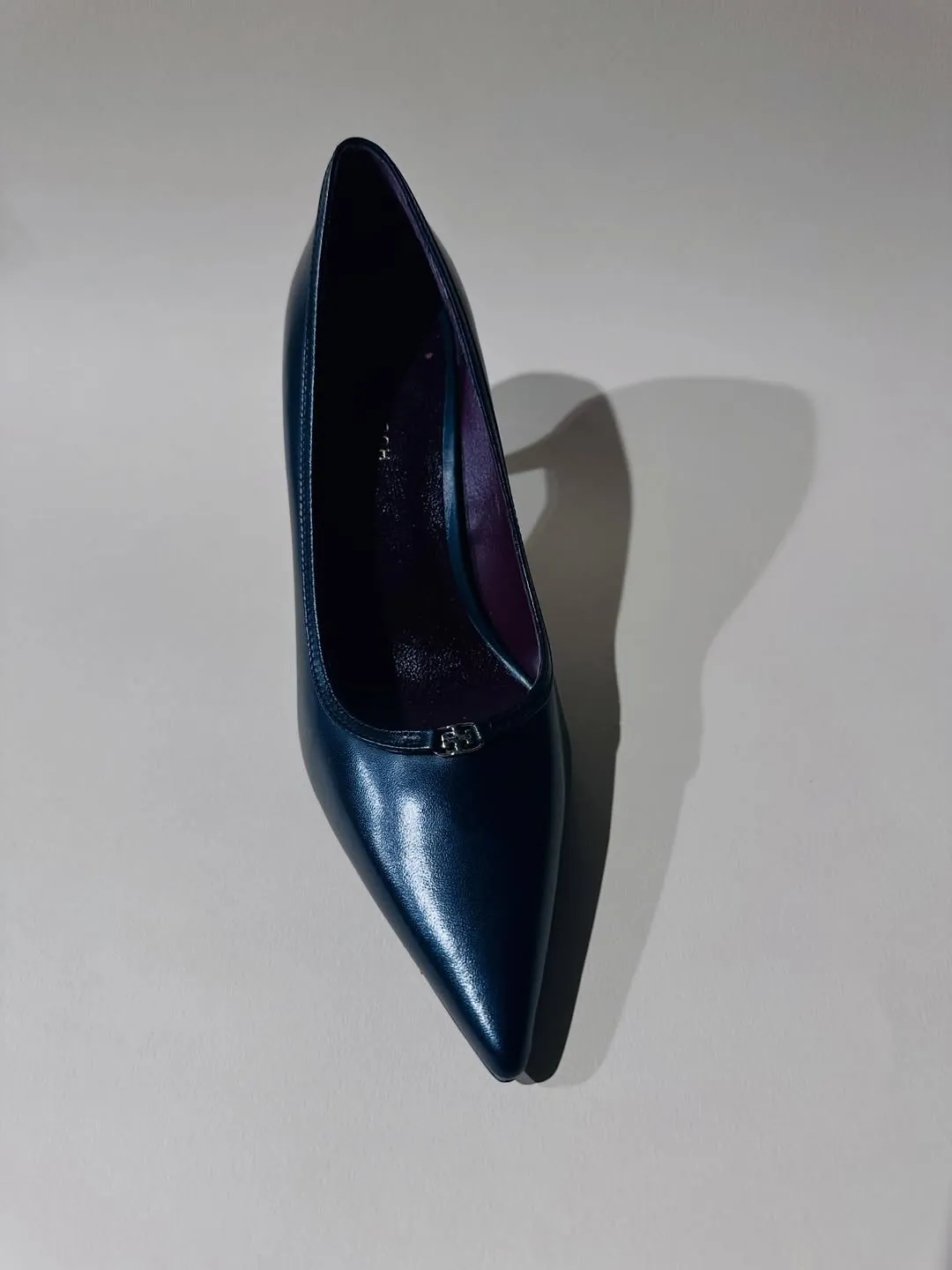 Tory Burch Navy Blue Pointed Toe Heels