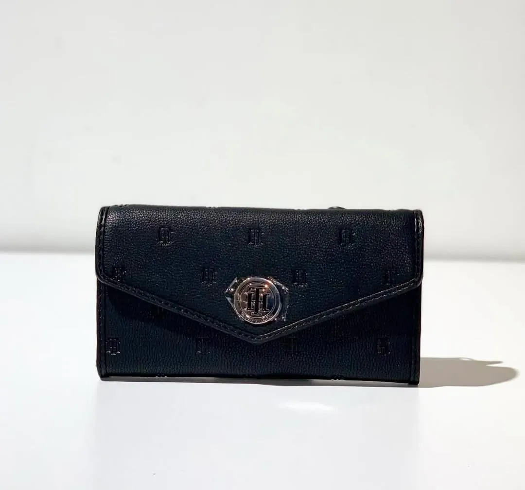 White Embossed Pattern Wallet