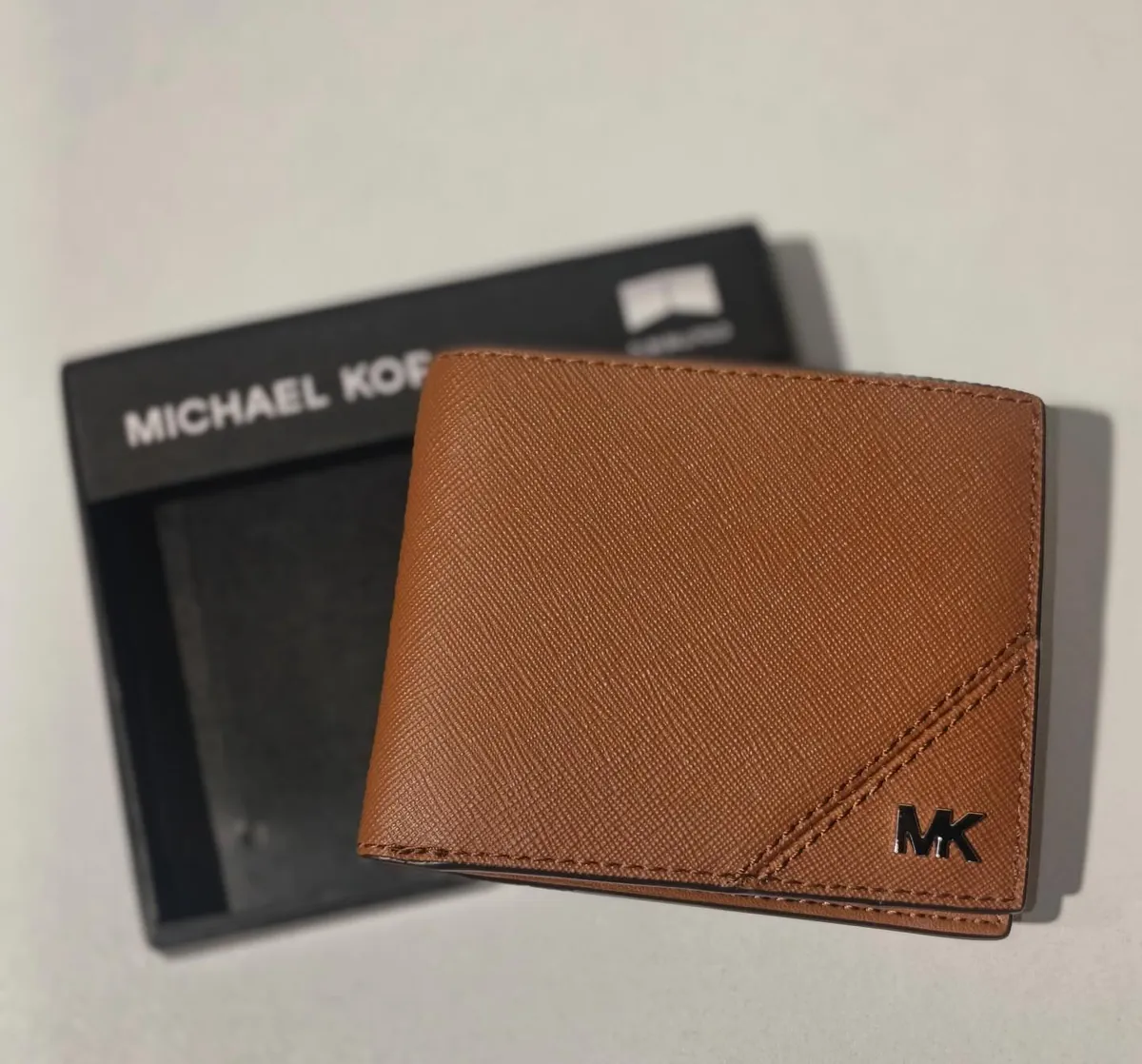 Guess Wallet