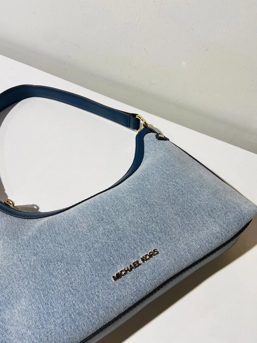Michael Kors Shoulder Bag