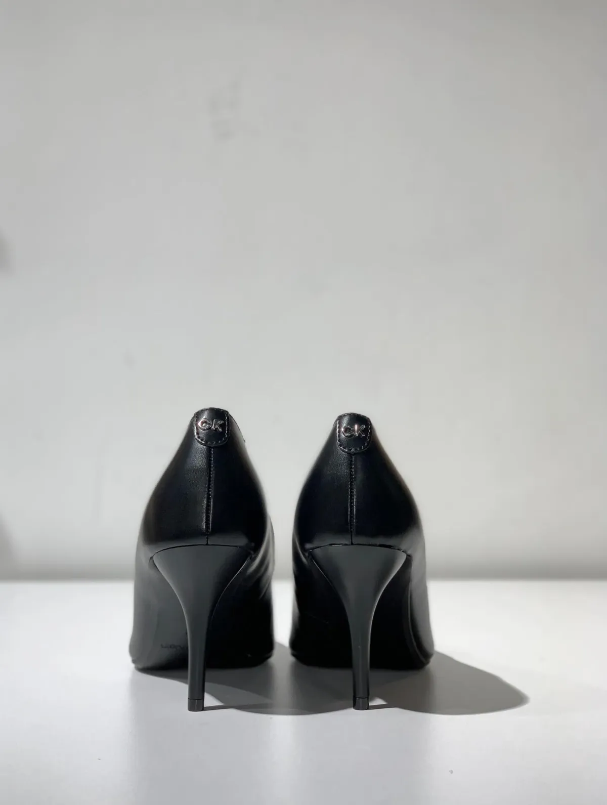 Black Pointed-Toe High Heel Shoes