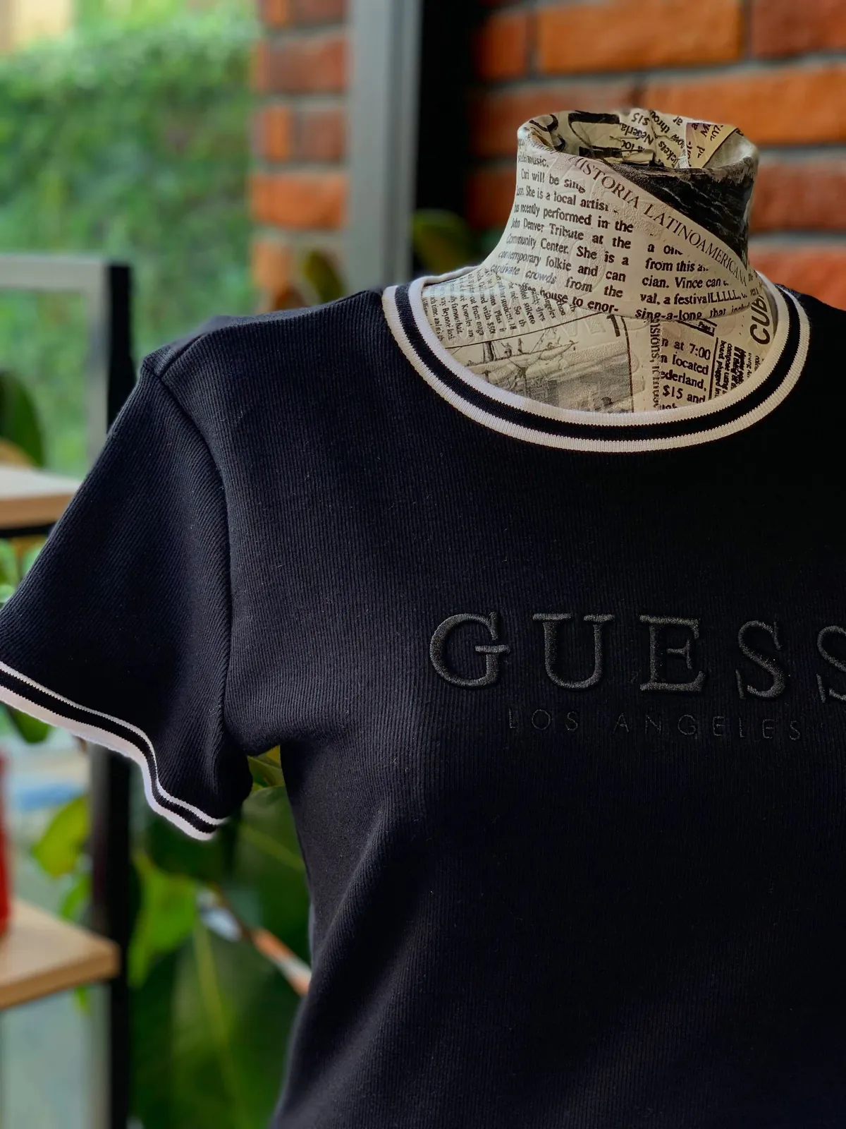 Guess Los Angeles Black T-shirt
