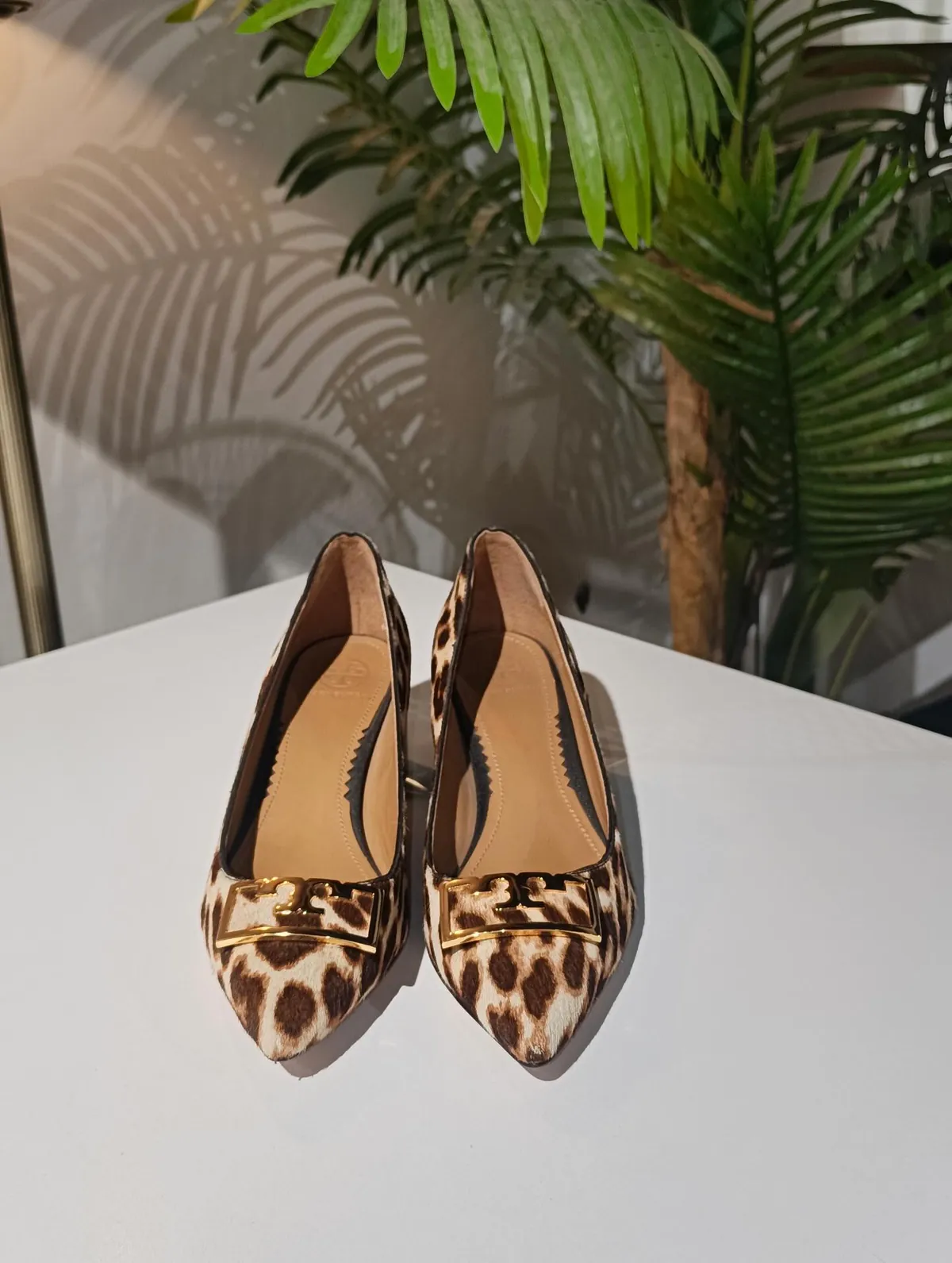 Leopard Print Pointed-Toe Flat Shoes