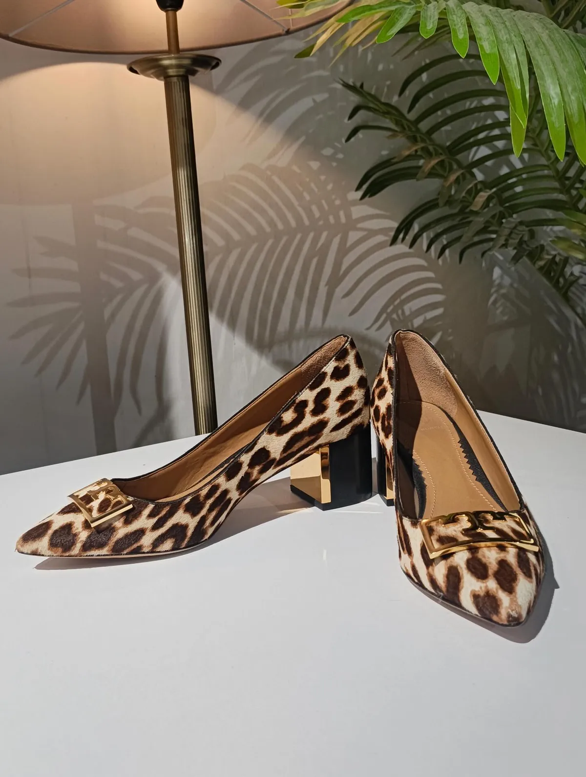 Leopard Print Pointed-Toe Flat Shoes