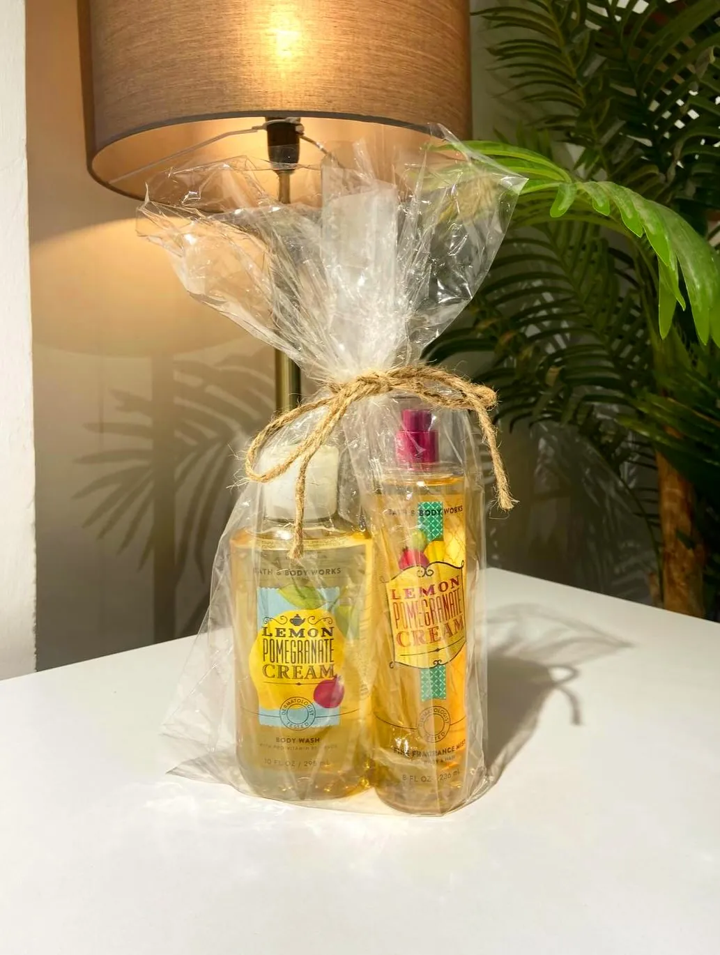 Bath & Body Works Strawberry Soda Gift Set