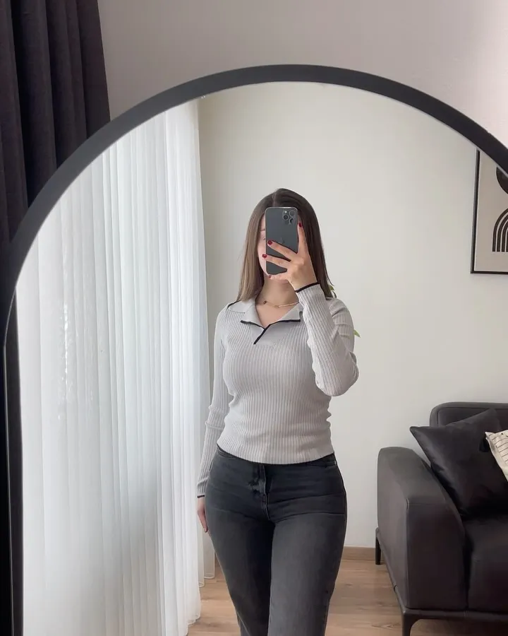 Ribbed Long Sleeve Collared Top