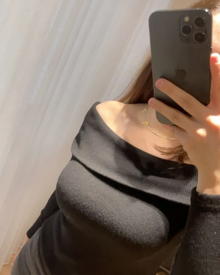 Purple Off-Shoulder Long Sleeve Ribbed Top