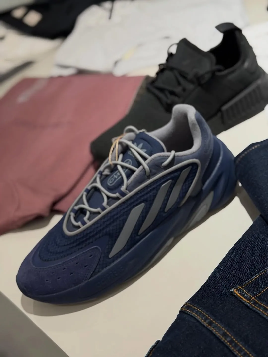 Adidas Original Sneakers