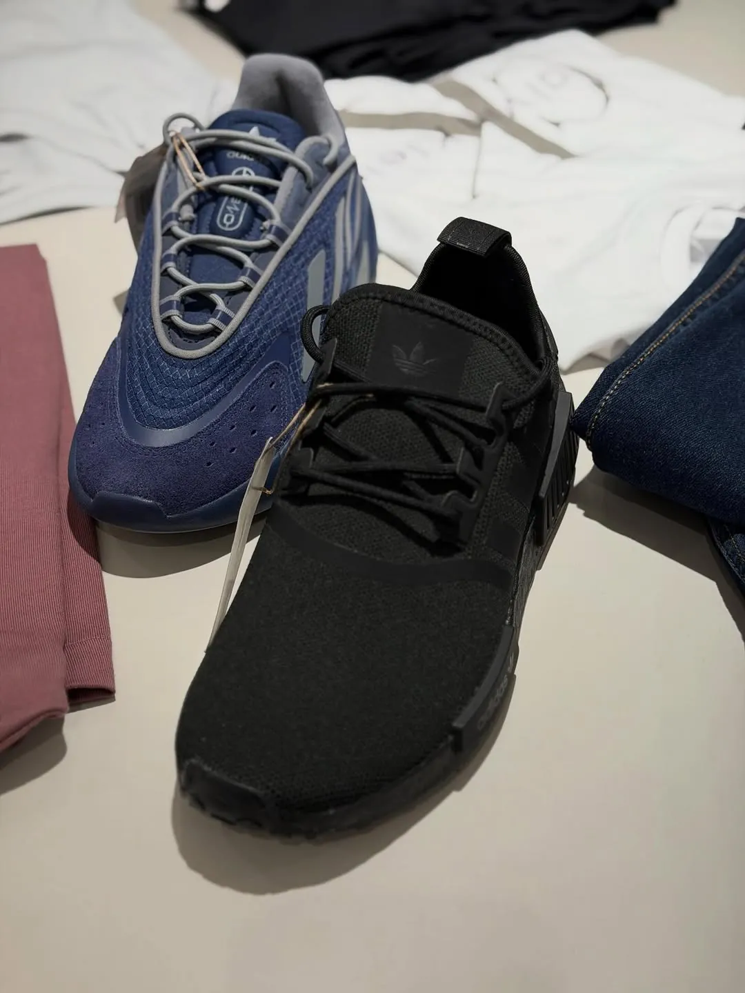 Adidas Original Sneakers