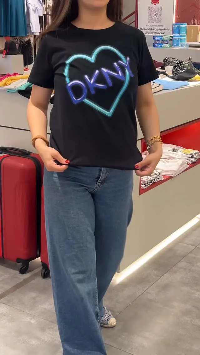 DKNY T-shirt