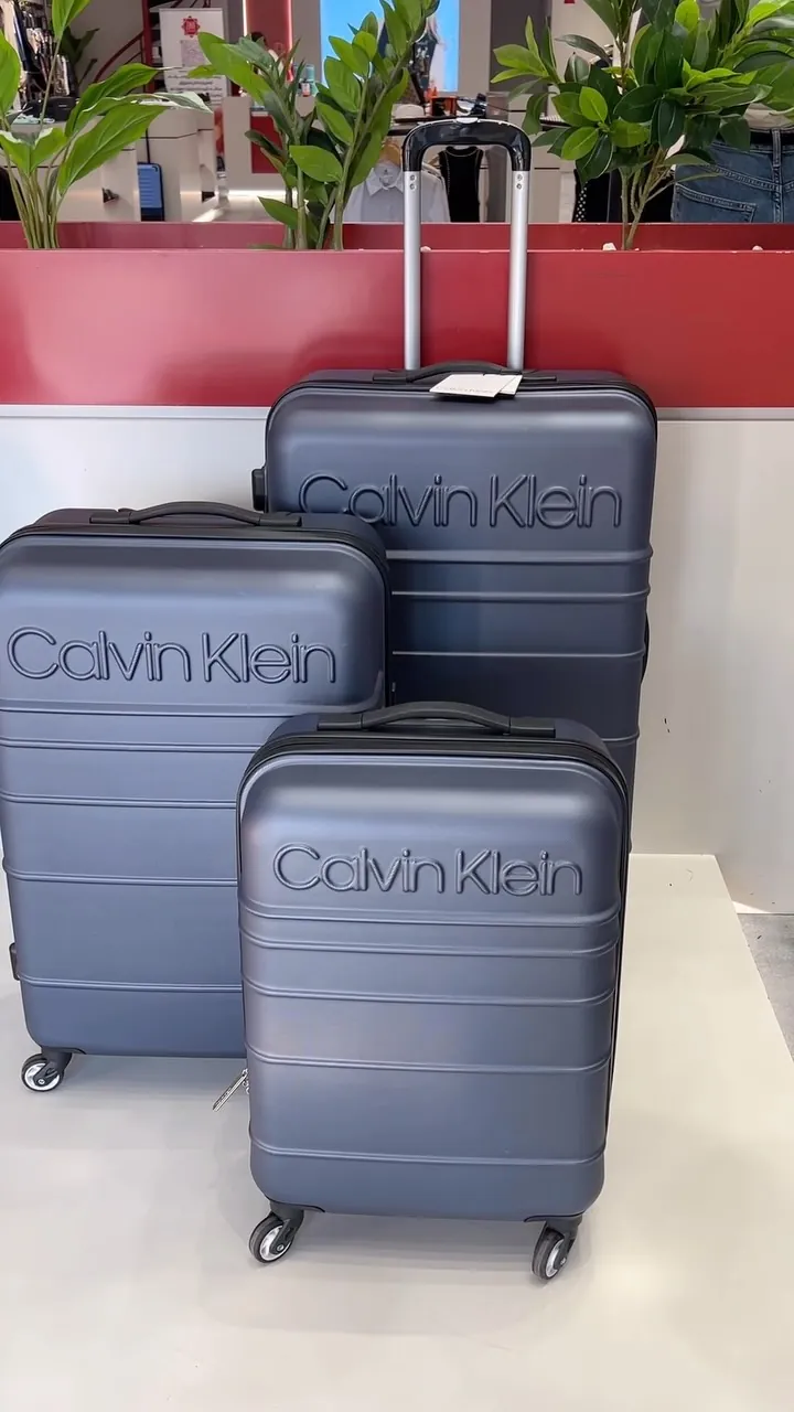 Calvin Klein Luggage Set