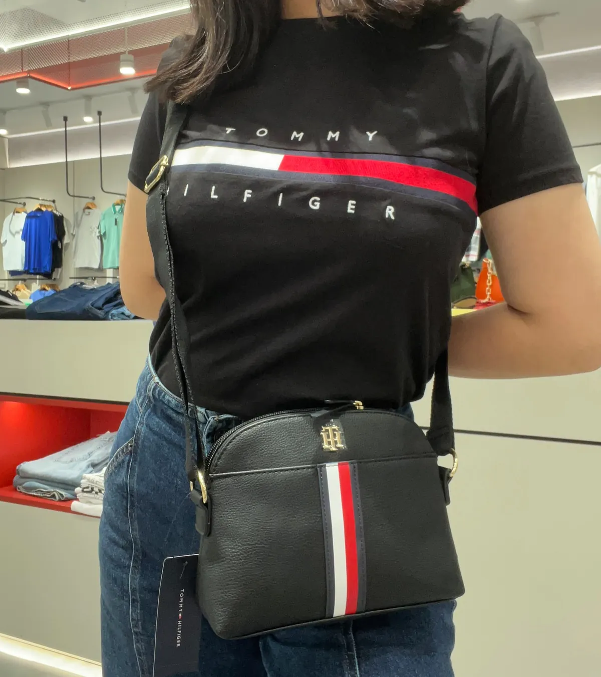 Tommy Hilfiger Crossbody Bag