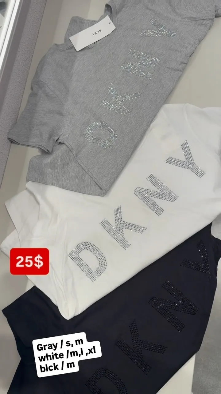 DKNY T-shirt