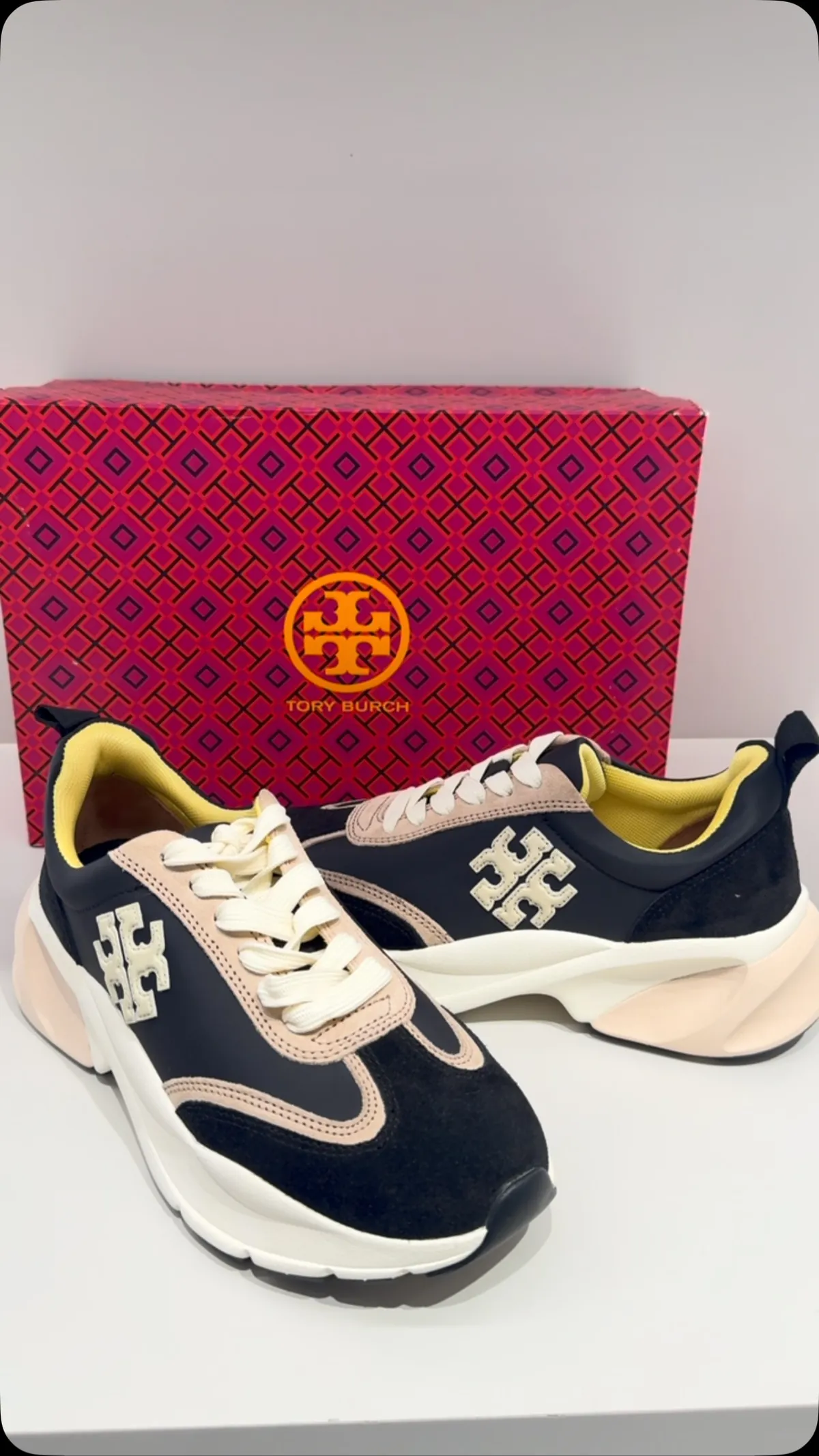 Tory Burch Sneakers