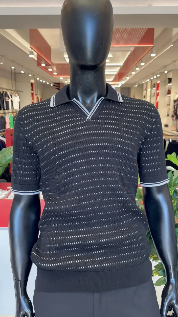 Men's Textured Black Polo Shirt