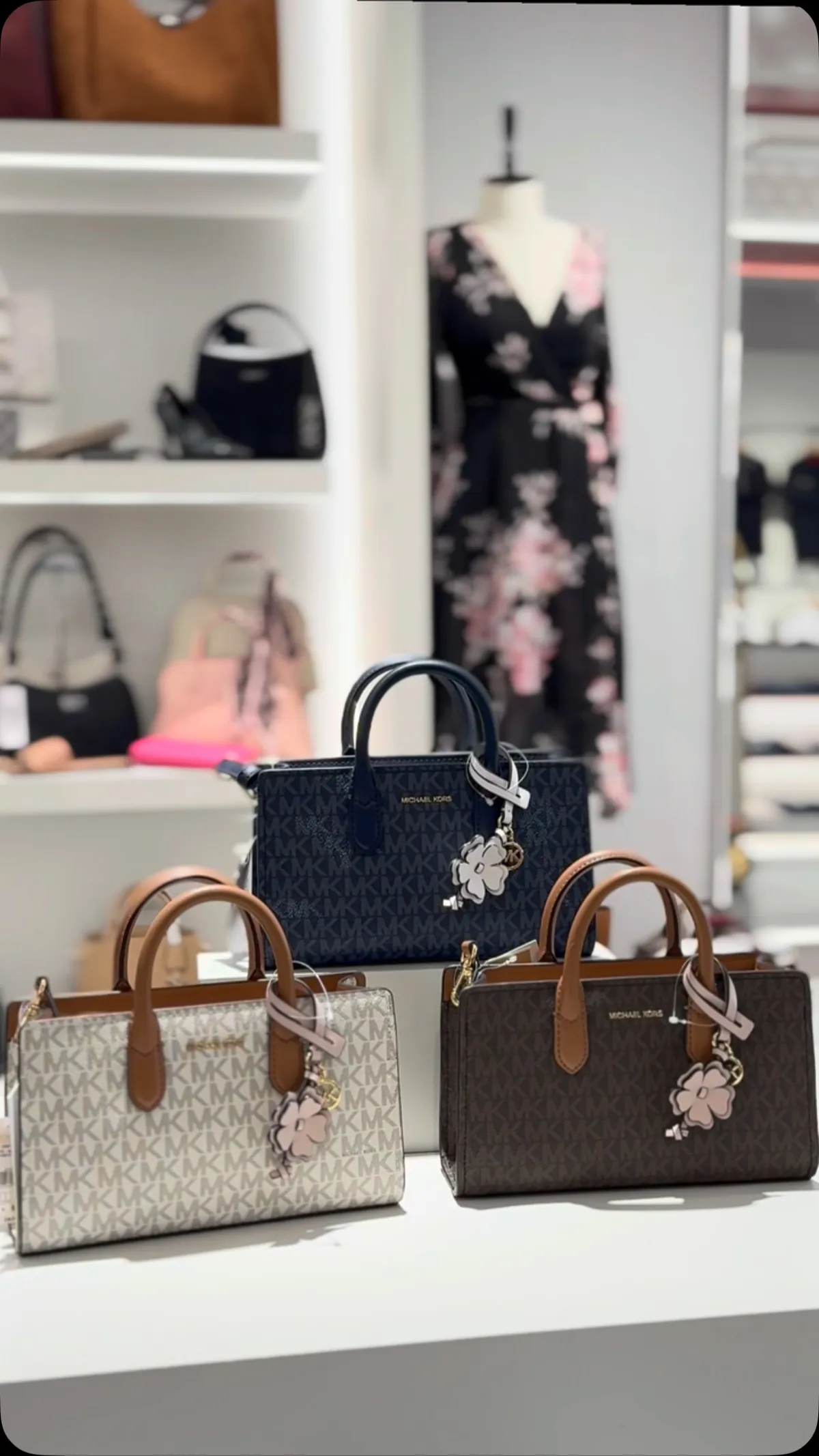 Michael Kors Handbags Collection